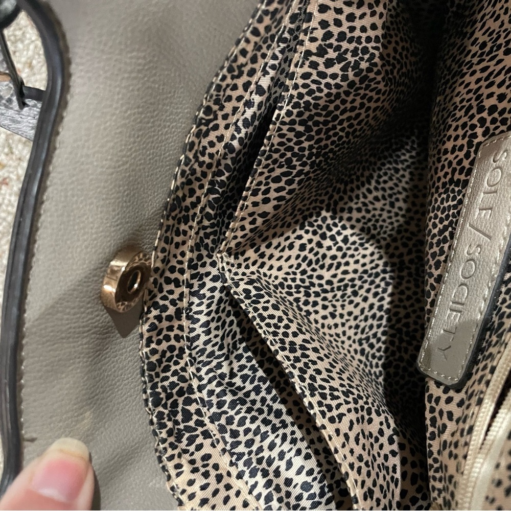Sole Society Gray Bag Leopard Print Lining Bag Animal Print Woven Strap EUC - Picture 4 of 6